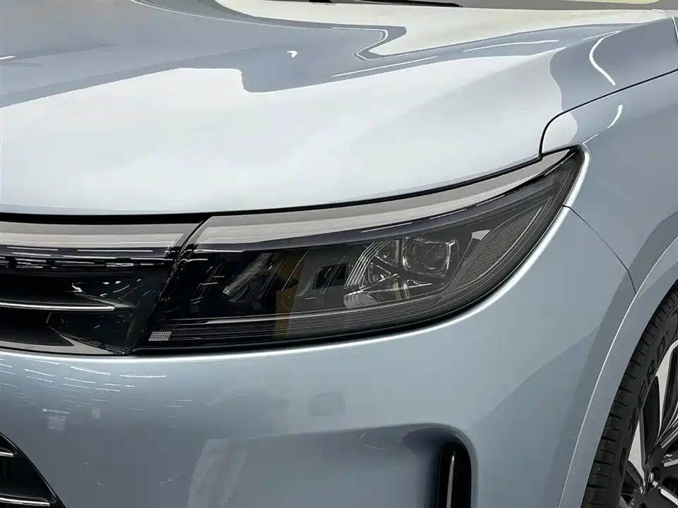 AITO Ask the world M7