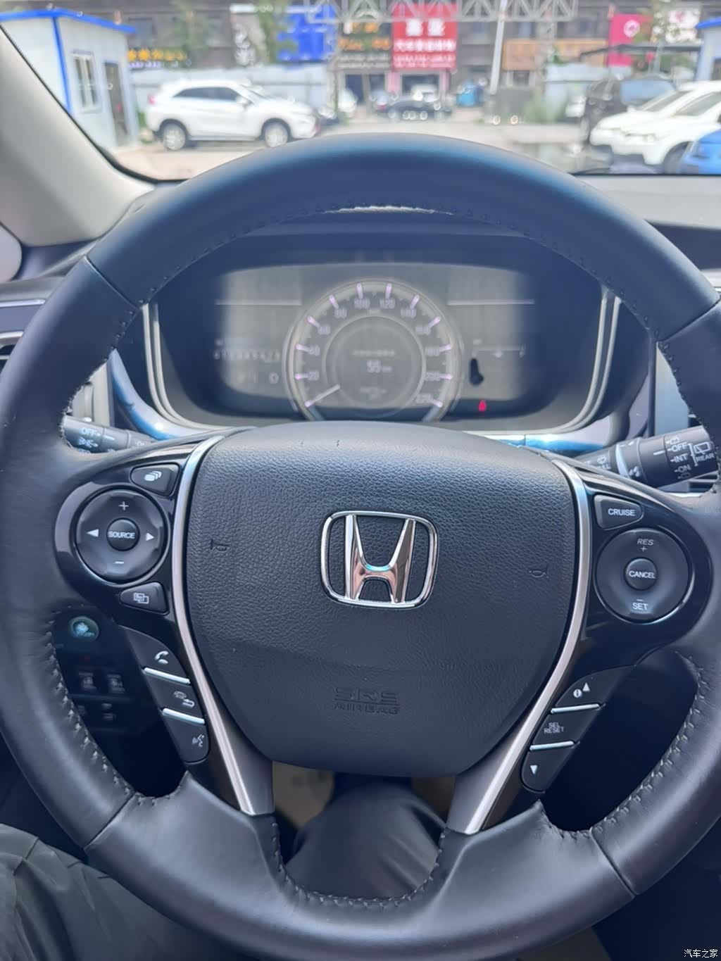 Honda Elysion, 2018 15