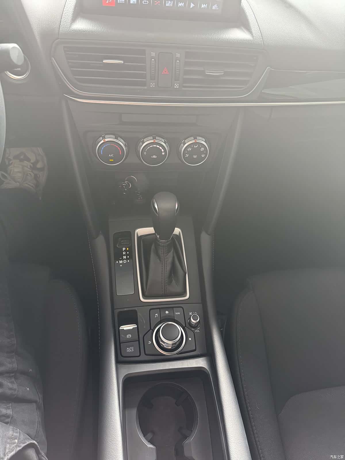 Mazda CX-4, 2021 9