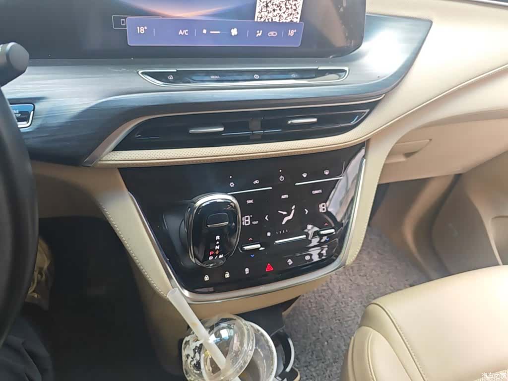 Buick GL8, 2023 13