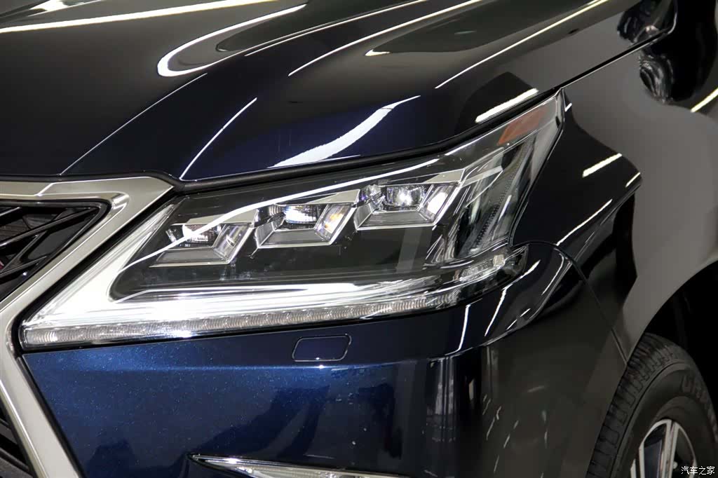 Lexus LX, 2020 42