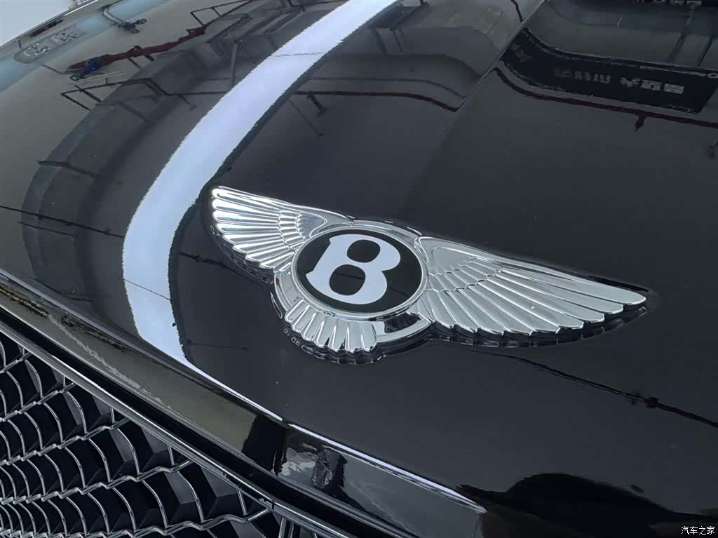 Bentley Bentayga, 2021 4