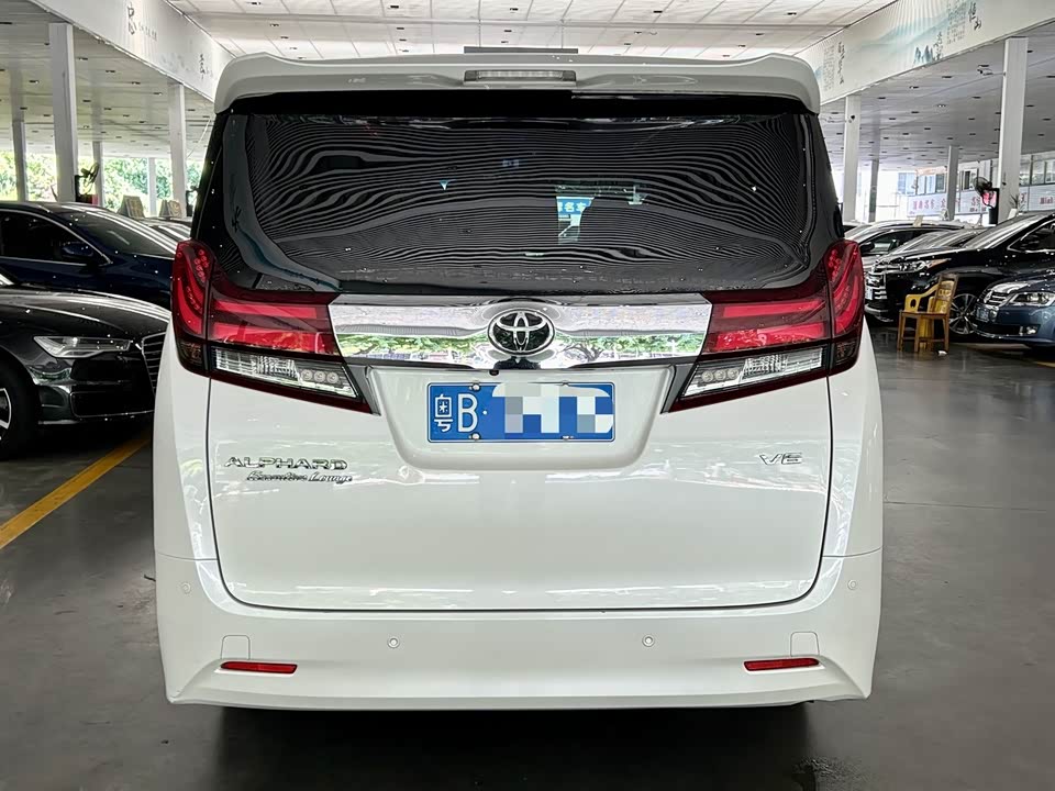 Toyota Elfa Toyota Elfa