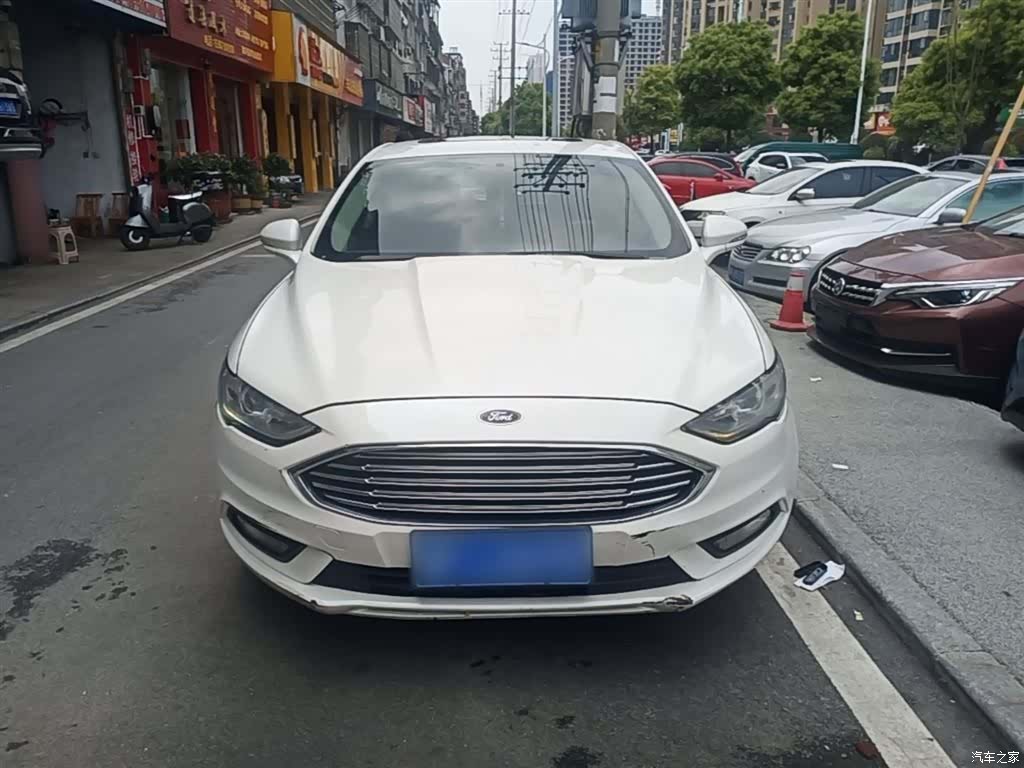Ford Mondeo, 2018 3