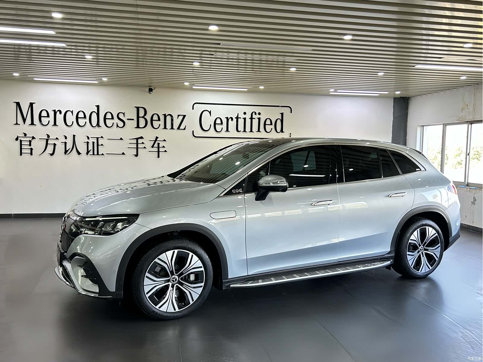 Mercedes-Benz EQE, 2024 4