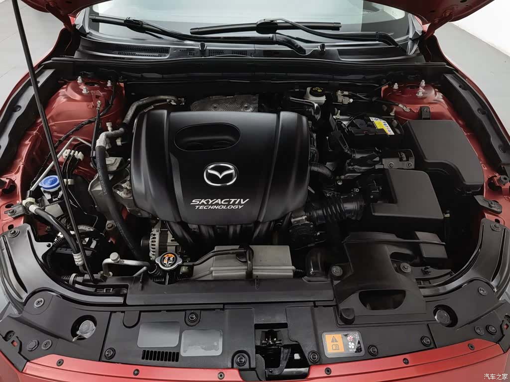 Mazda Mazda3, 2018 6