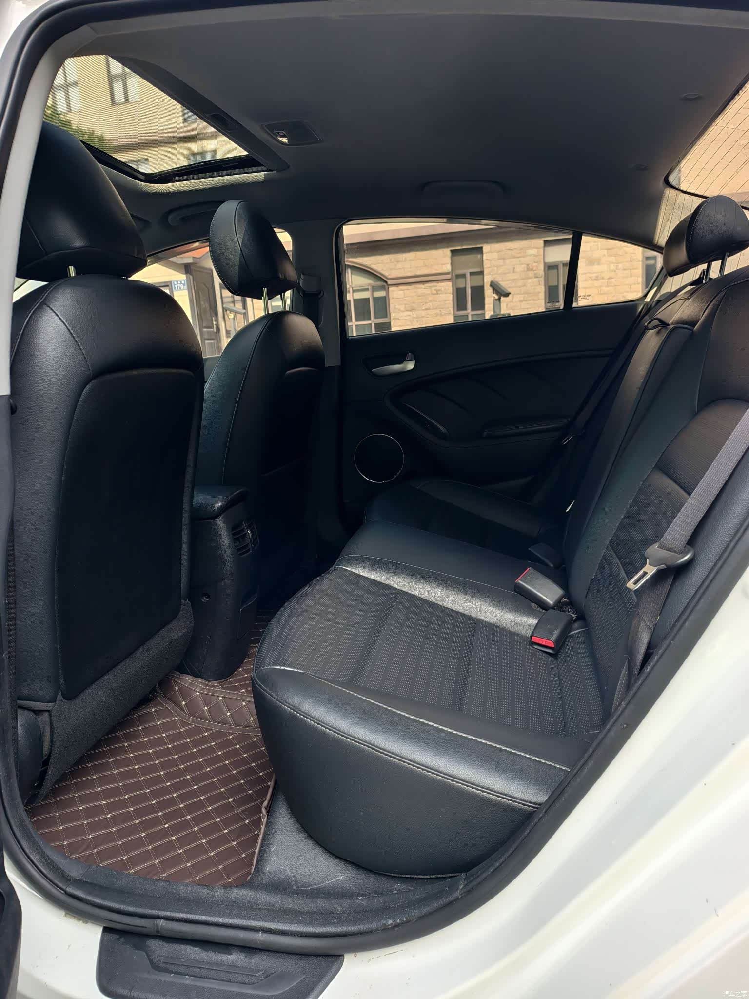 Kia K3, 2018 4
