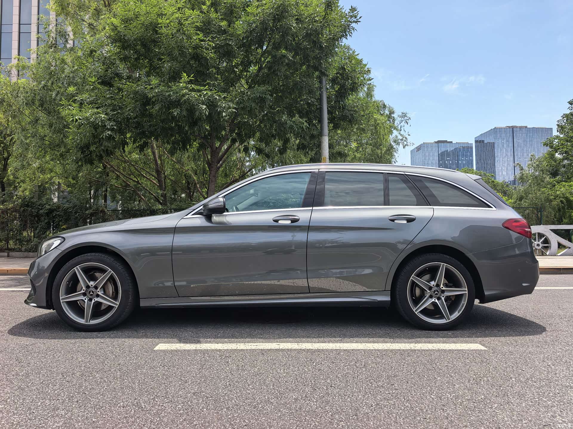 Mercedes-Benz C-Class, 2017 4
