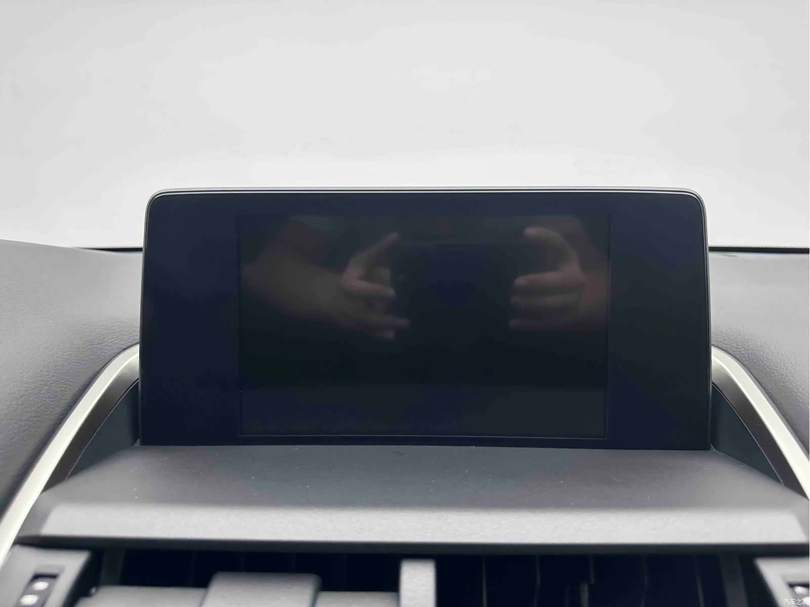 Lexus NX, 2021 16