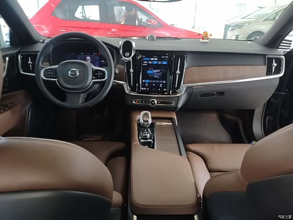 Volvo S90, 2024 10