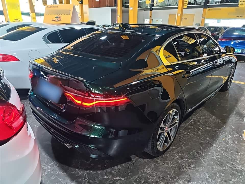 Jaguar XEL Jaguar XEL