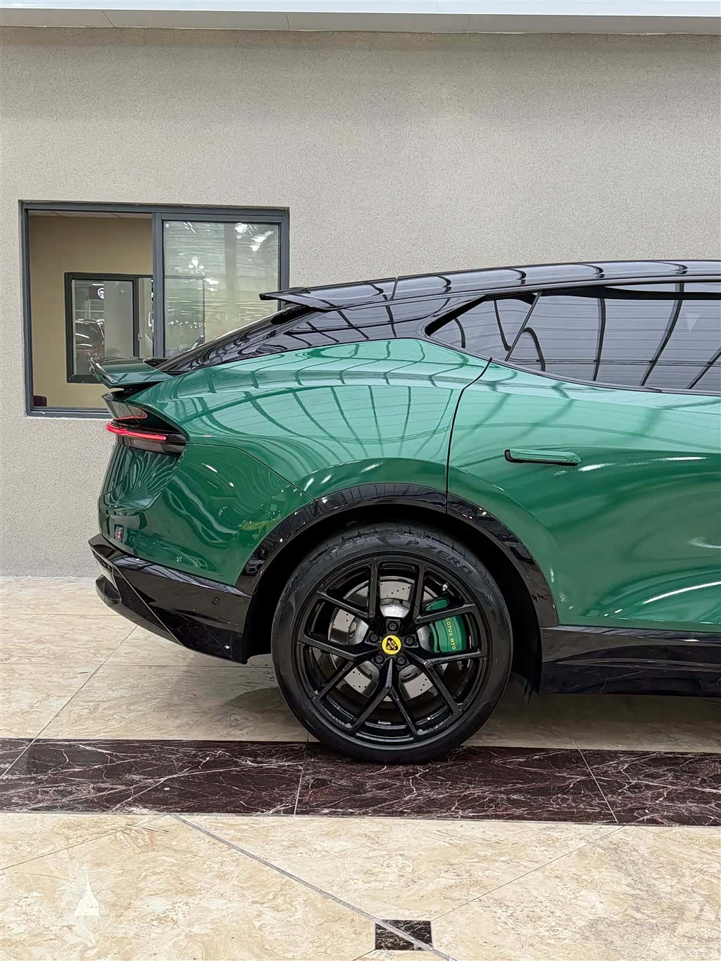 Lotus ELETRE, 2023 15