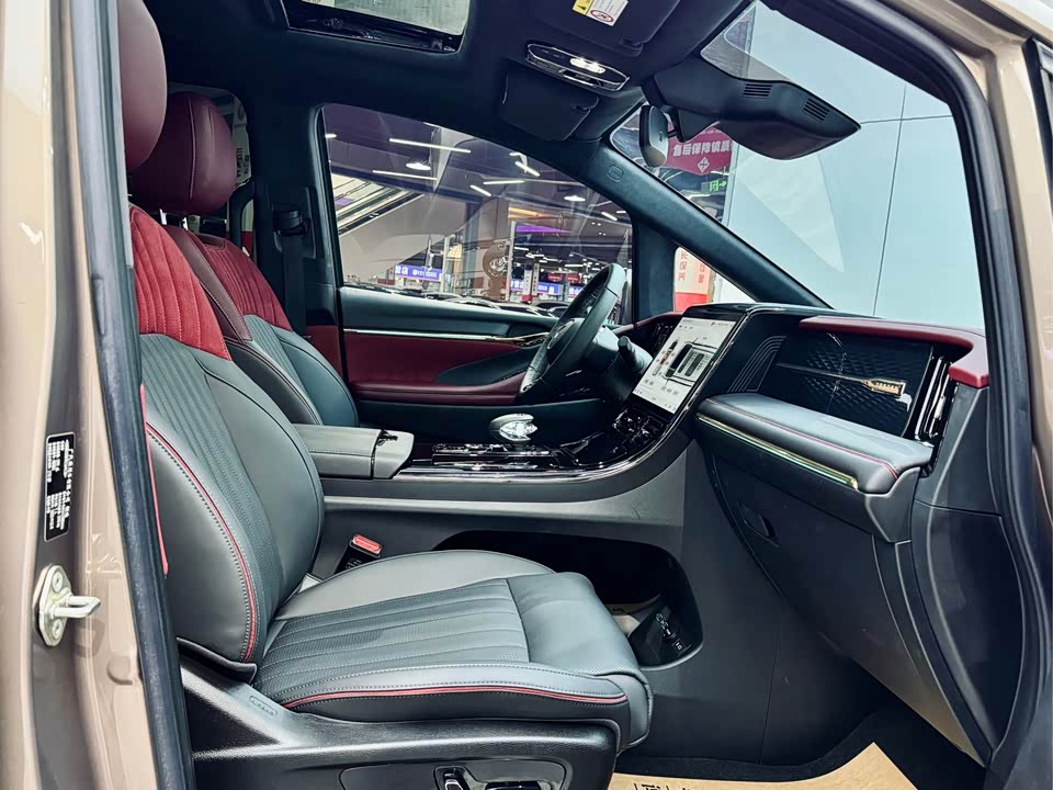 Trumpchi Trumpchi M8