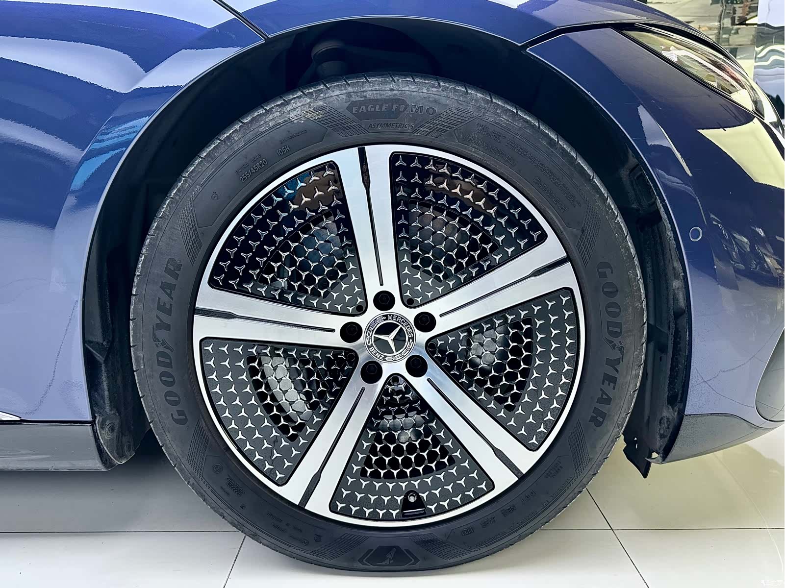 Mercedes-Benz EQS, 2022 14