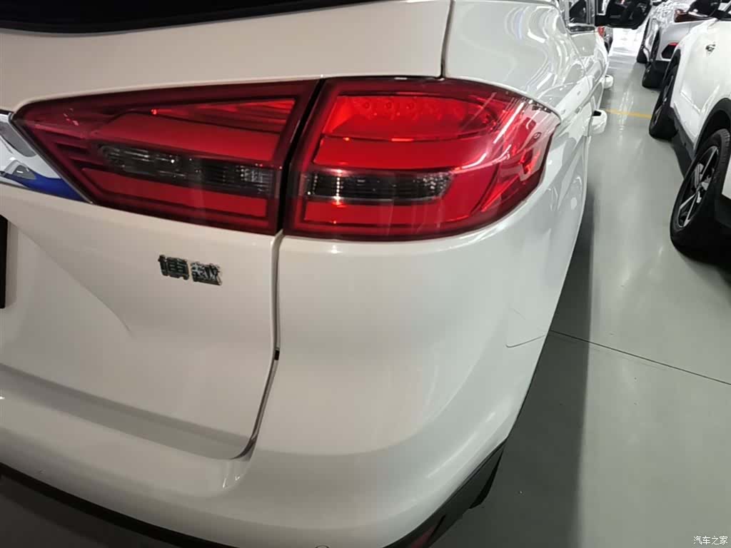 Geely Boyue, 2018 8