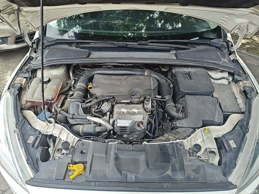 Ford Focus, 2015 20