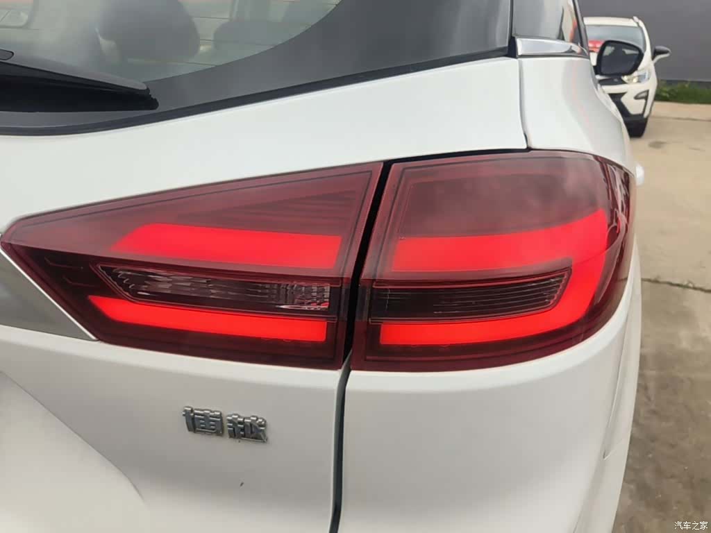 Geely Boyue, 2021 8