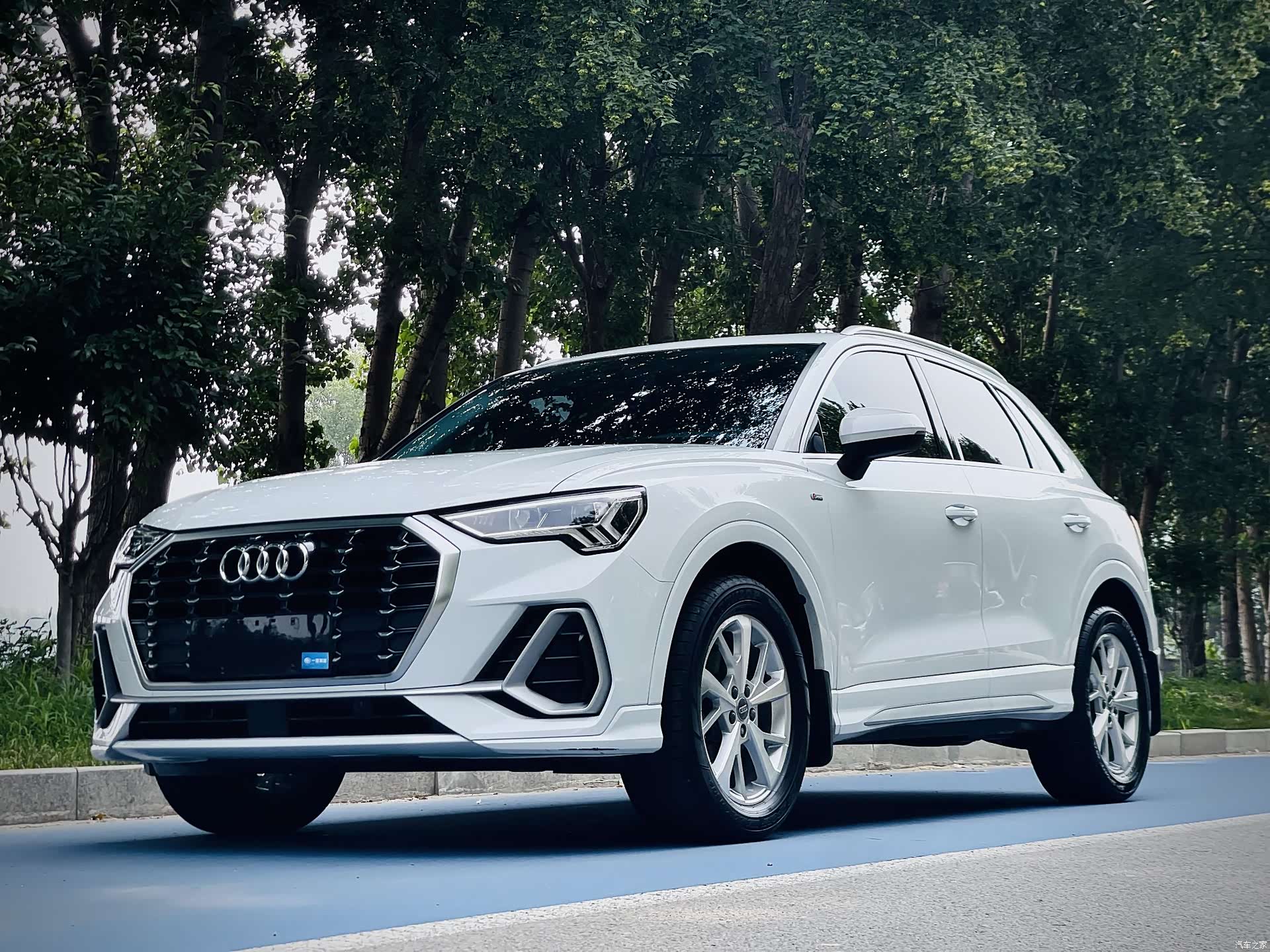 Audi Q3, 2020 1