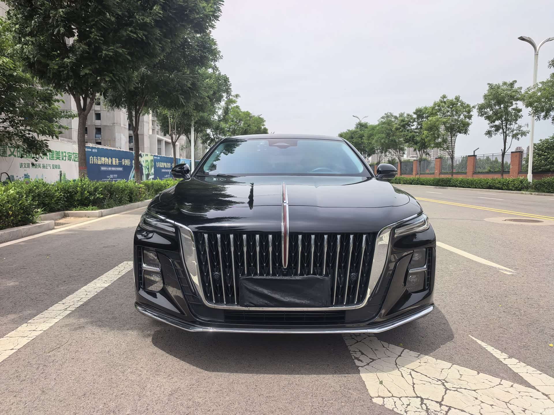 Hongqi H5, 2024 3