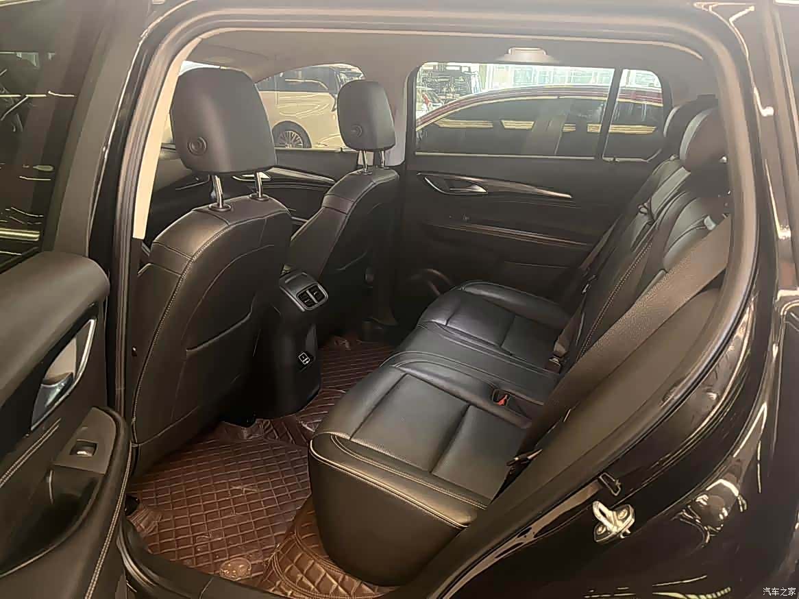 Buick Envision Plus, 2022 6