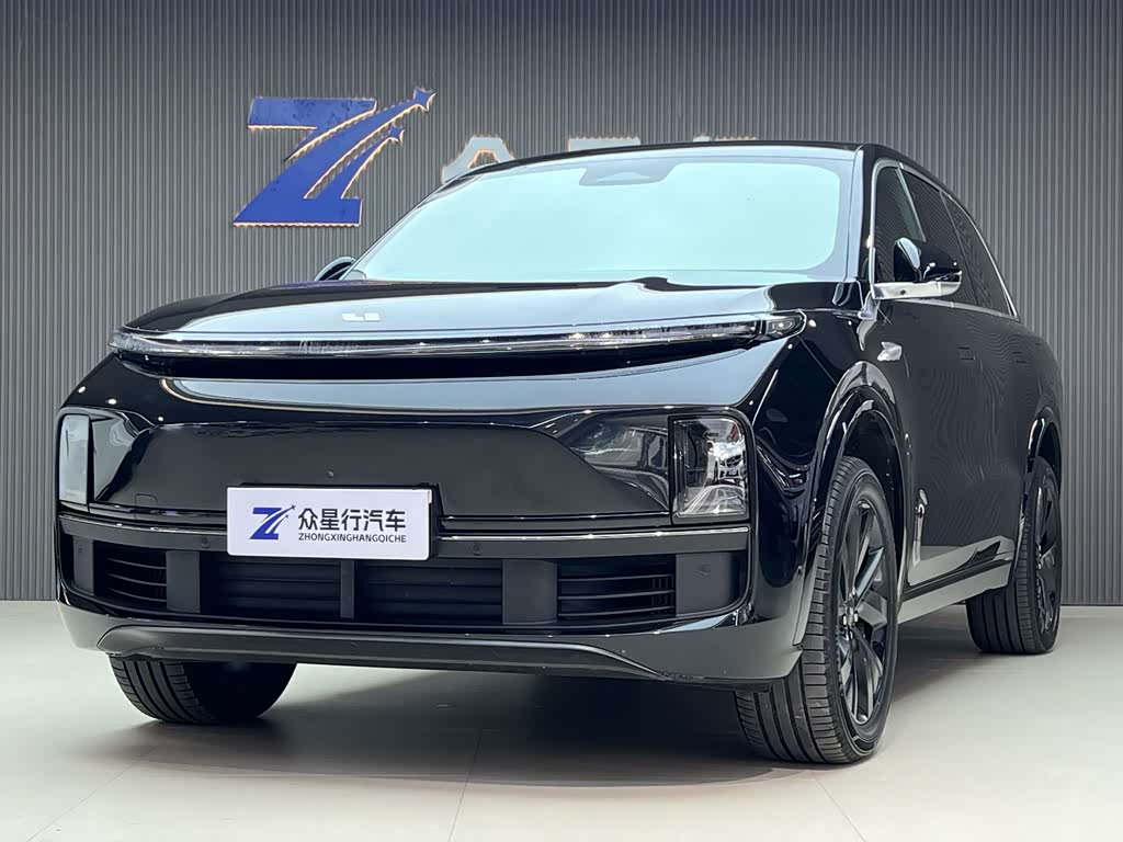 Li Auto L8