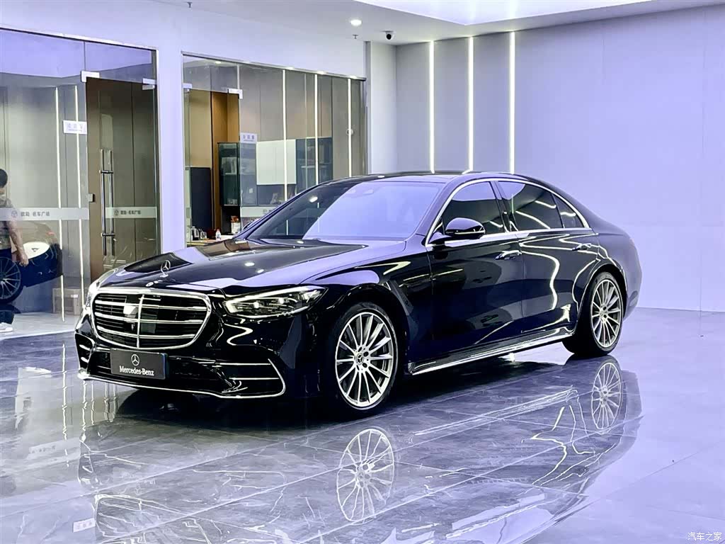 Mercedes-Benz S-Class, 2022 3