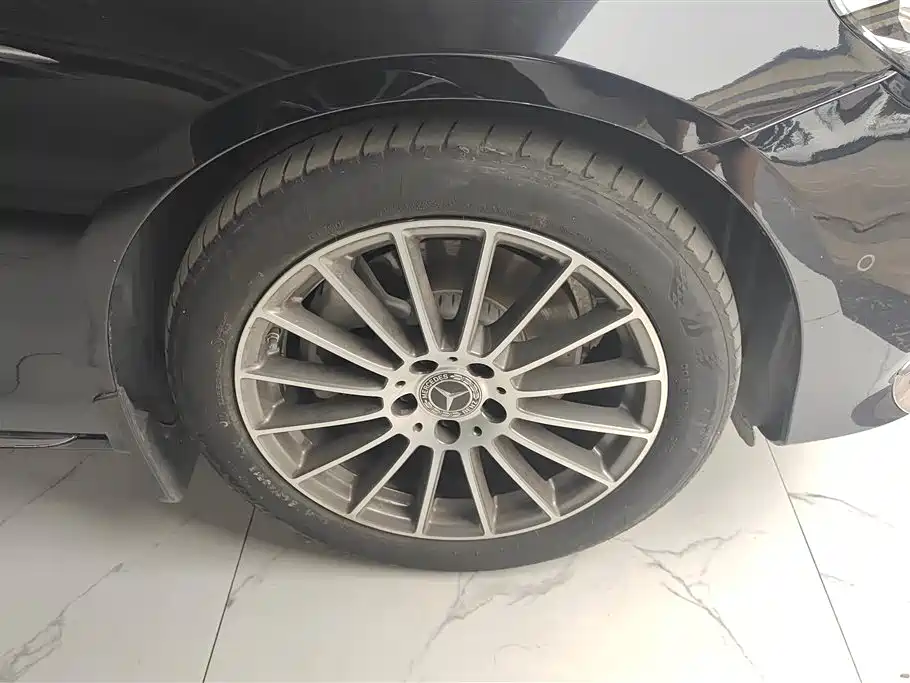 Mercedes-Benz E-class Mercedes-Benz E-class