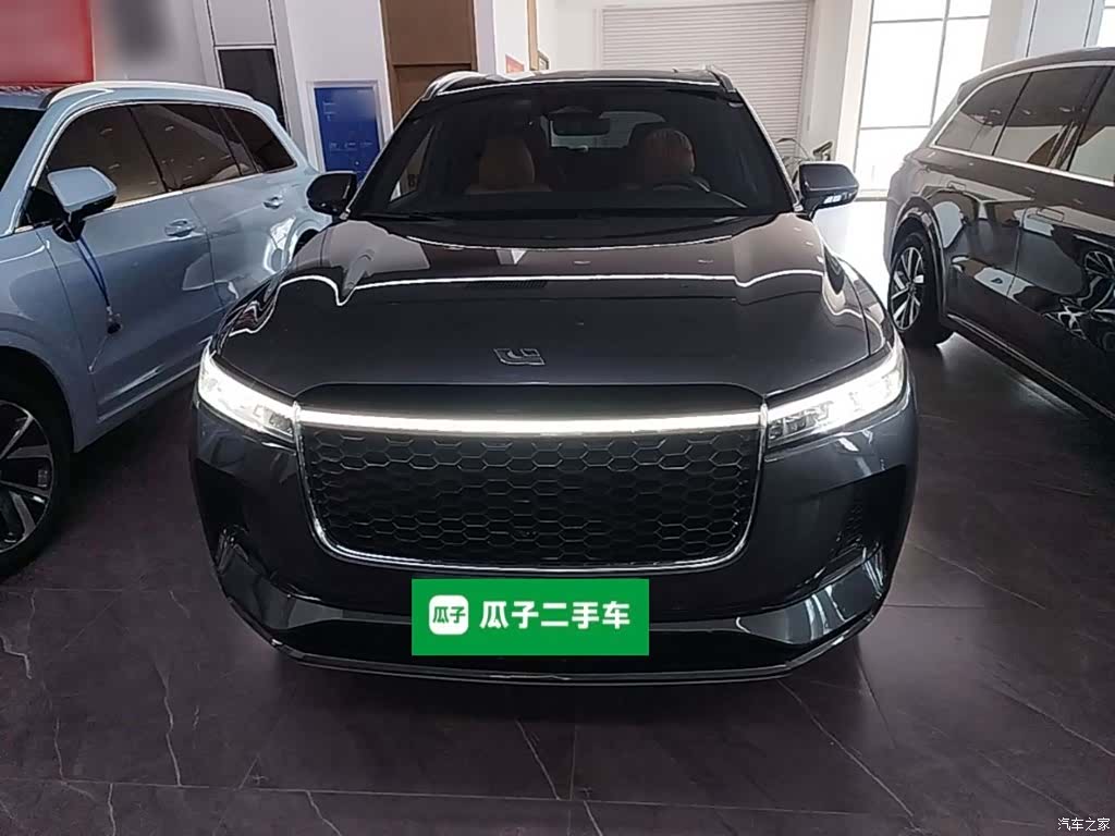 Li Auto ONE, 2022 3
