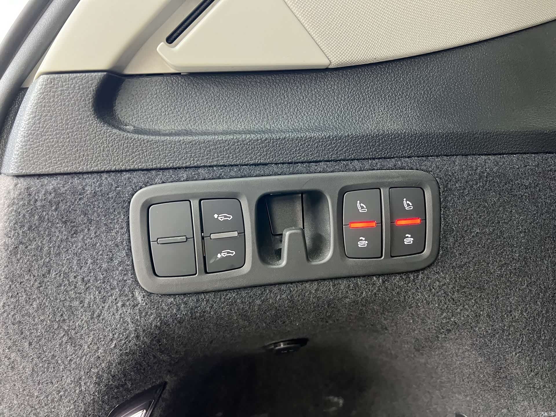 Audi Q7, 2023 25