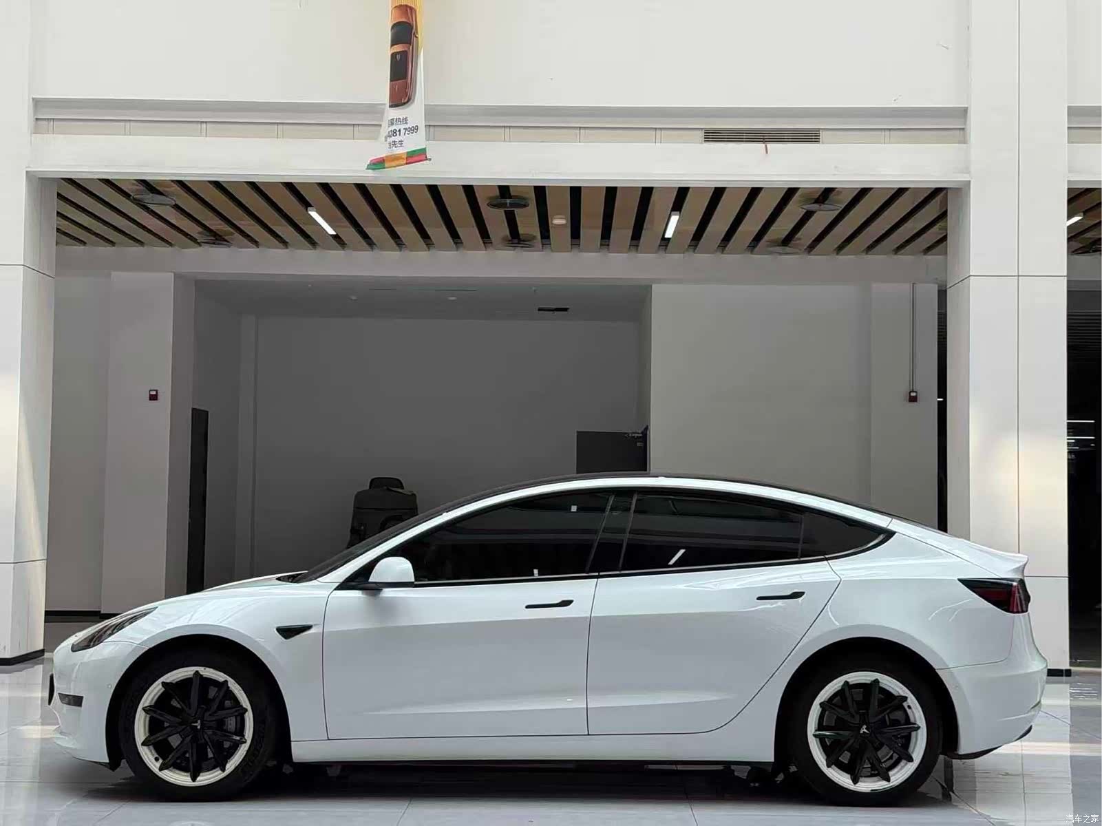 Tesla Model 3, 2022 8