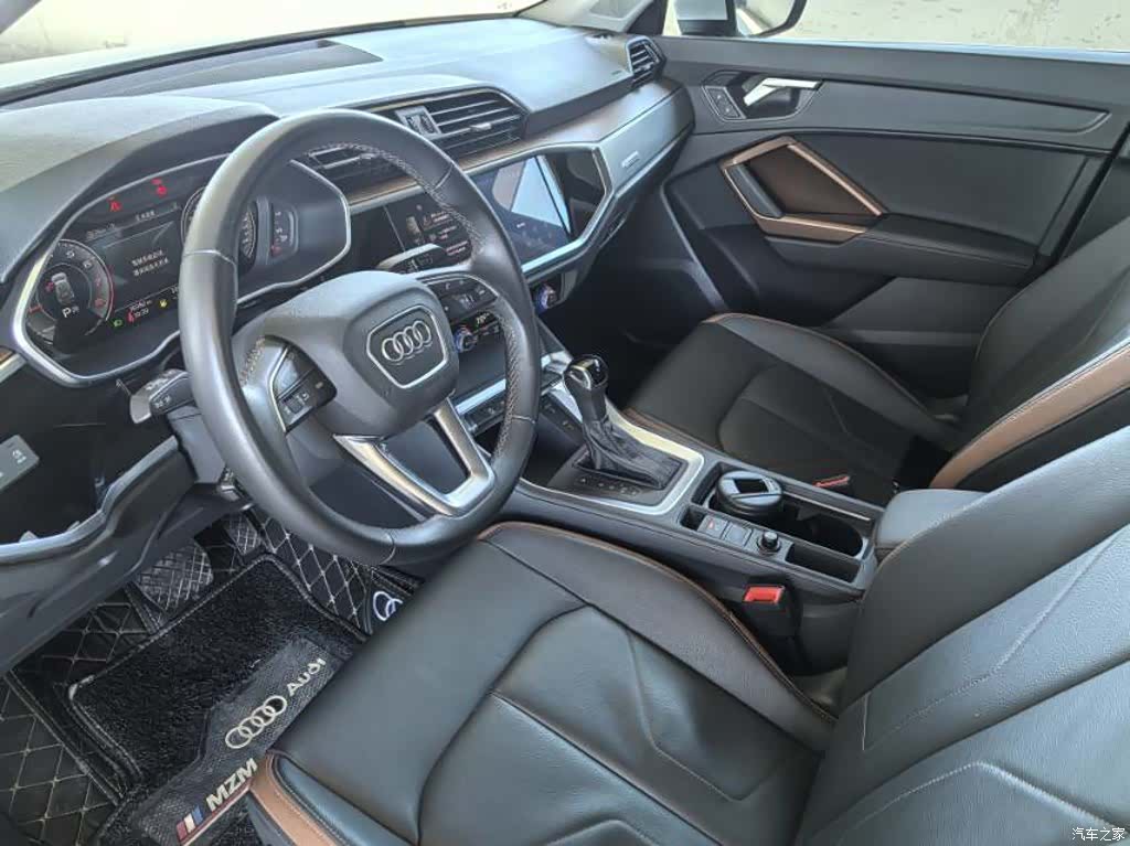 Audi Q3, 2023 11