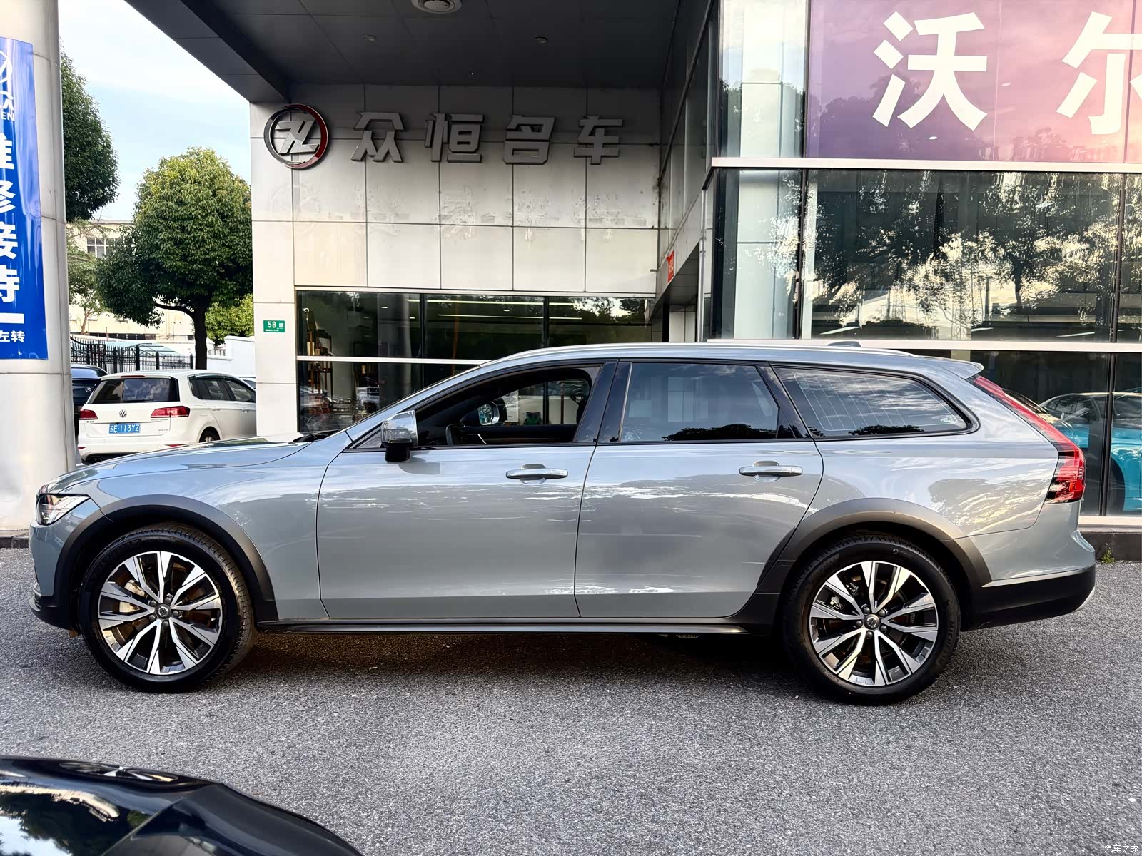 Volvo V90, 2023 6