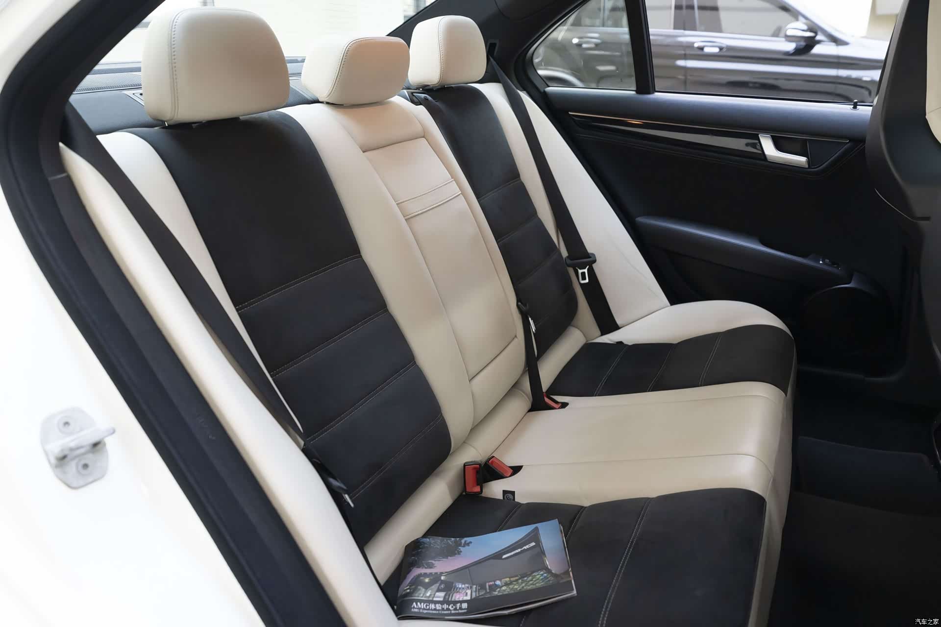 Mercedes-Benz C-Class, 2014 12