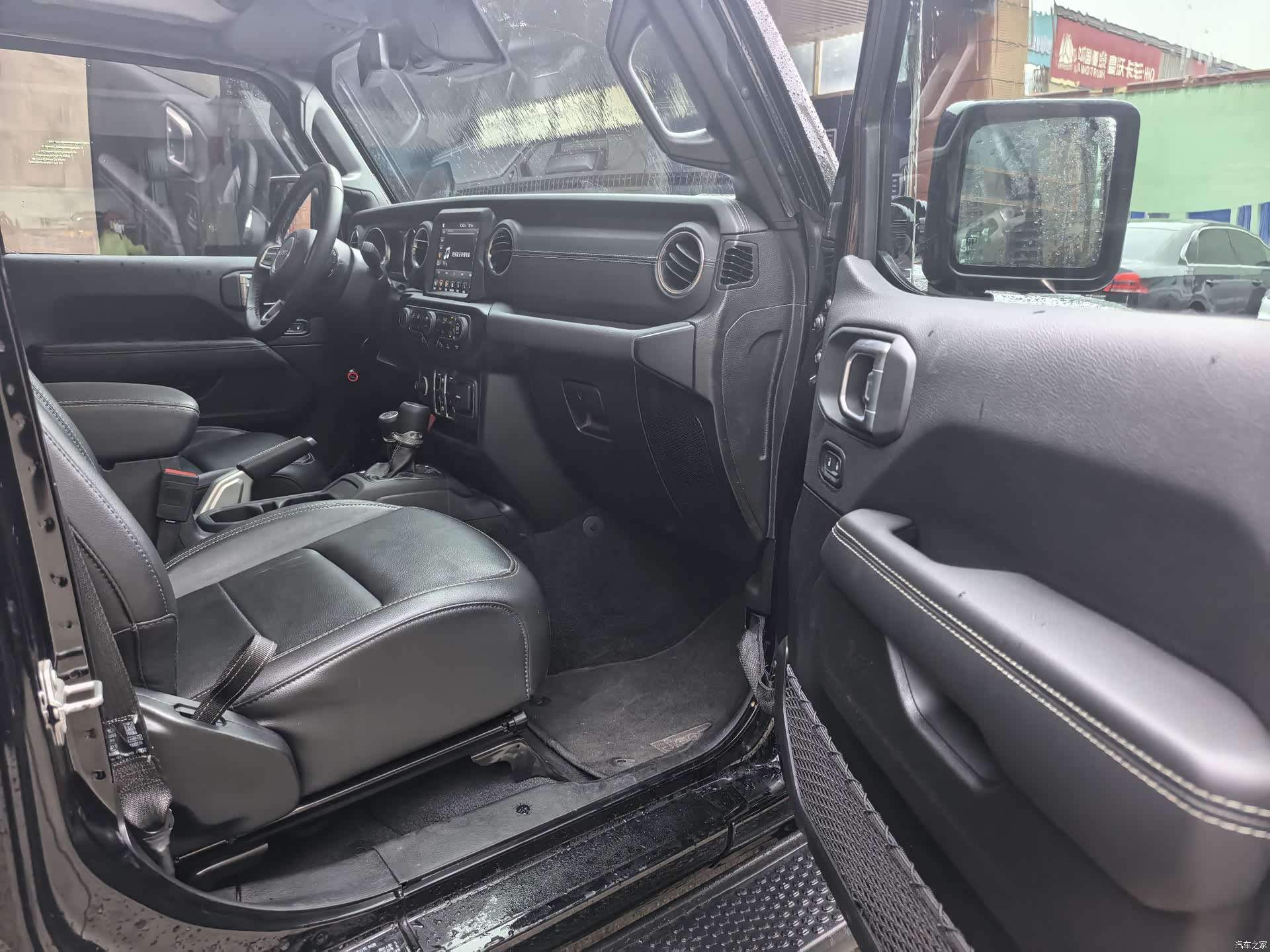 Jeep Wrangler, 2022 8