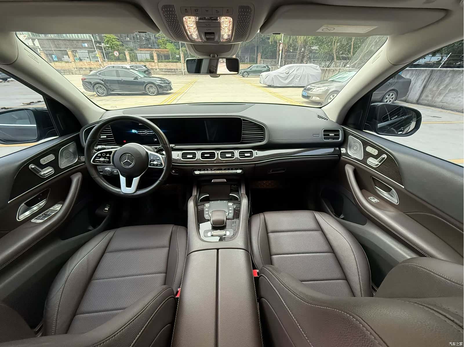 Mercedes-Benz GLE, 2020 8