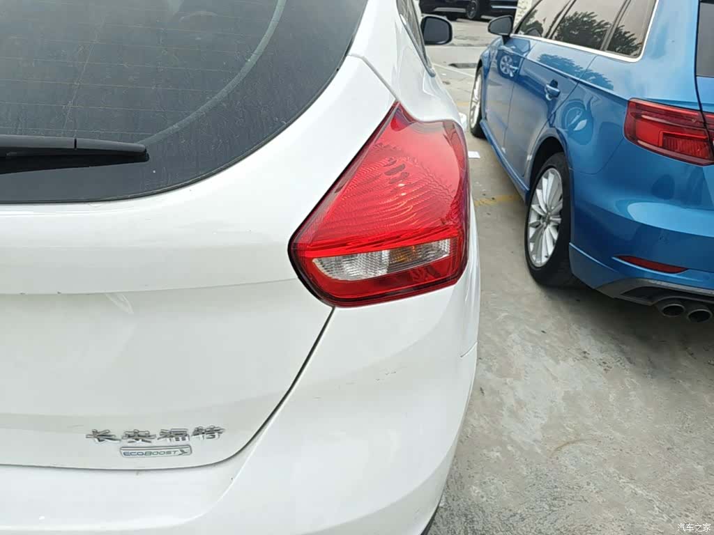 Ford Focus, 2019 24