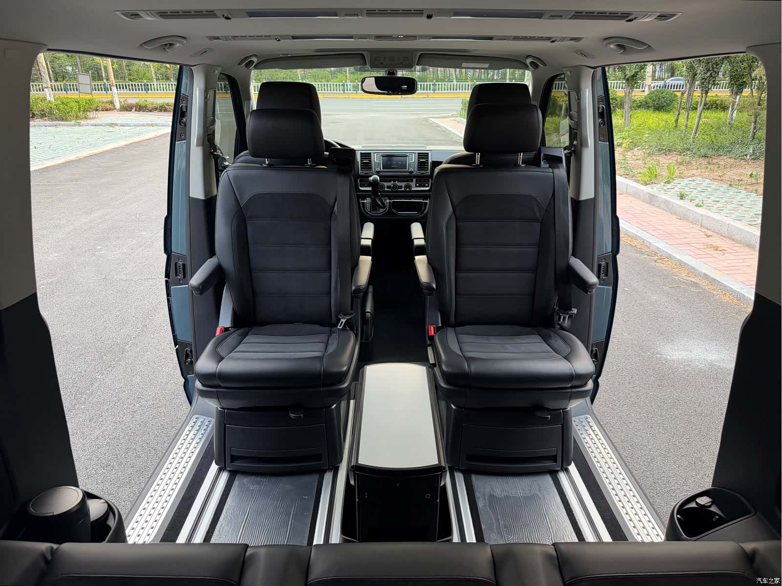Volkswagen 7, 2019 14
