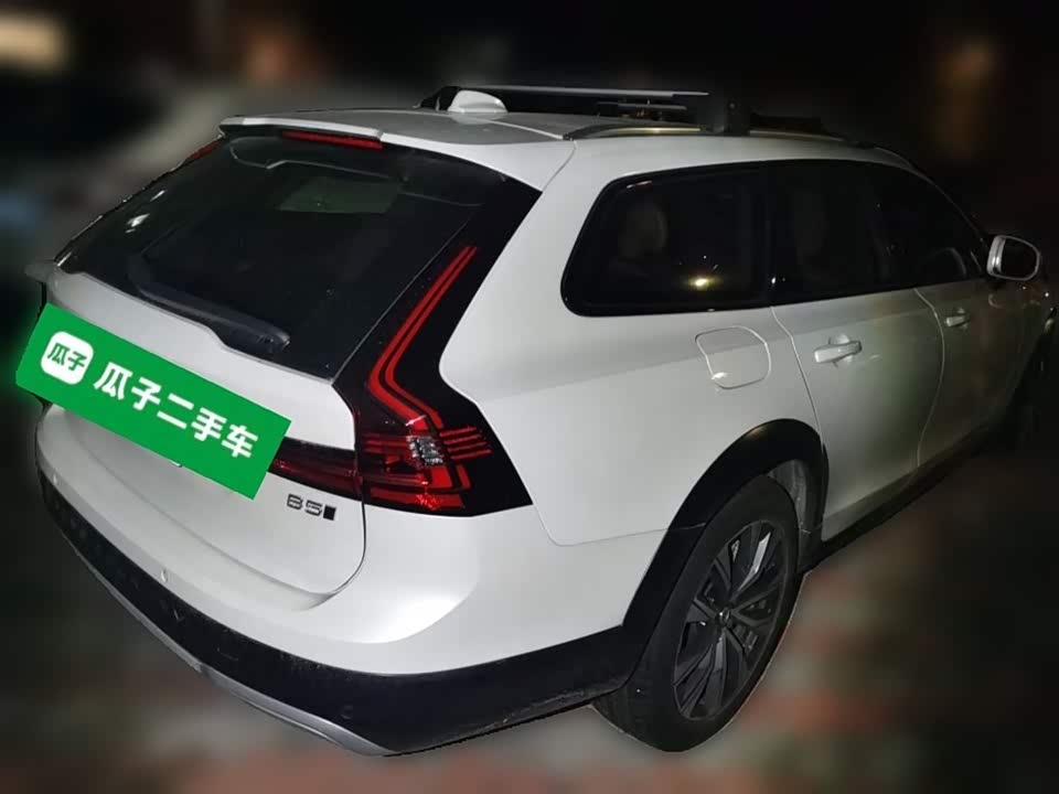 Volvo V90