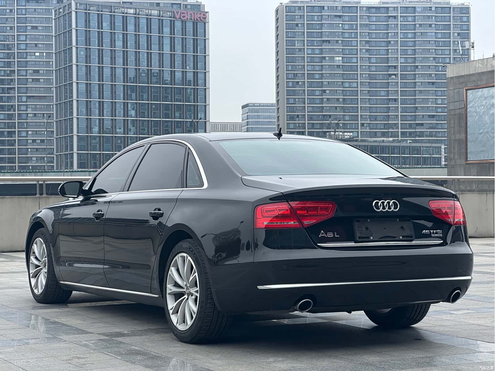 Audi A8L, 2014 4
