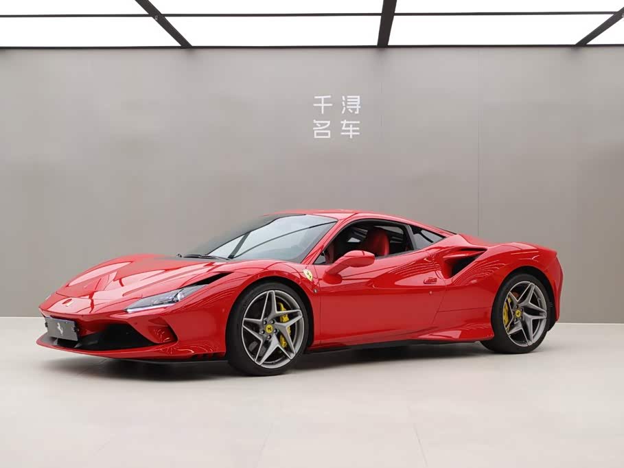Ferrari F8