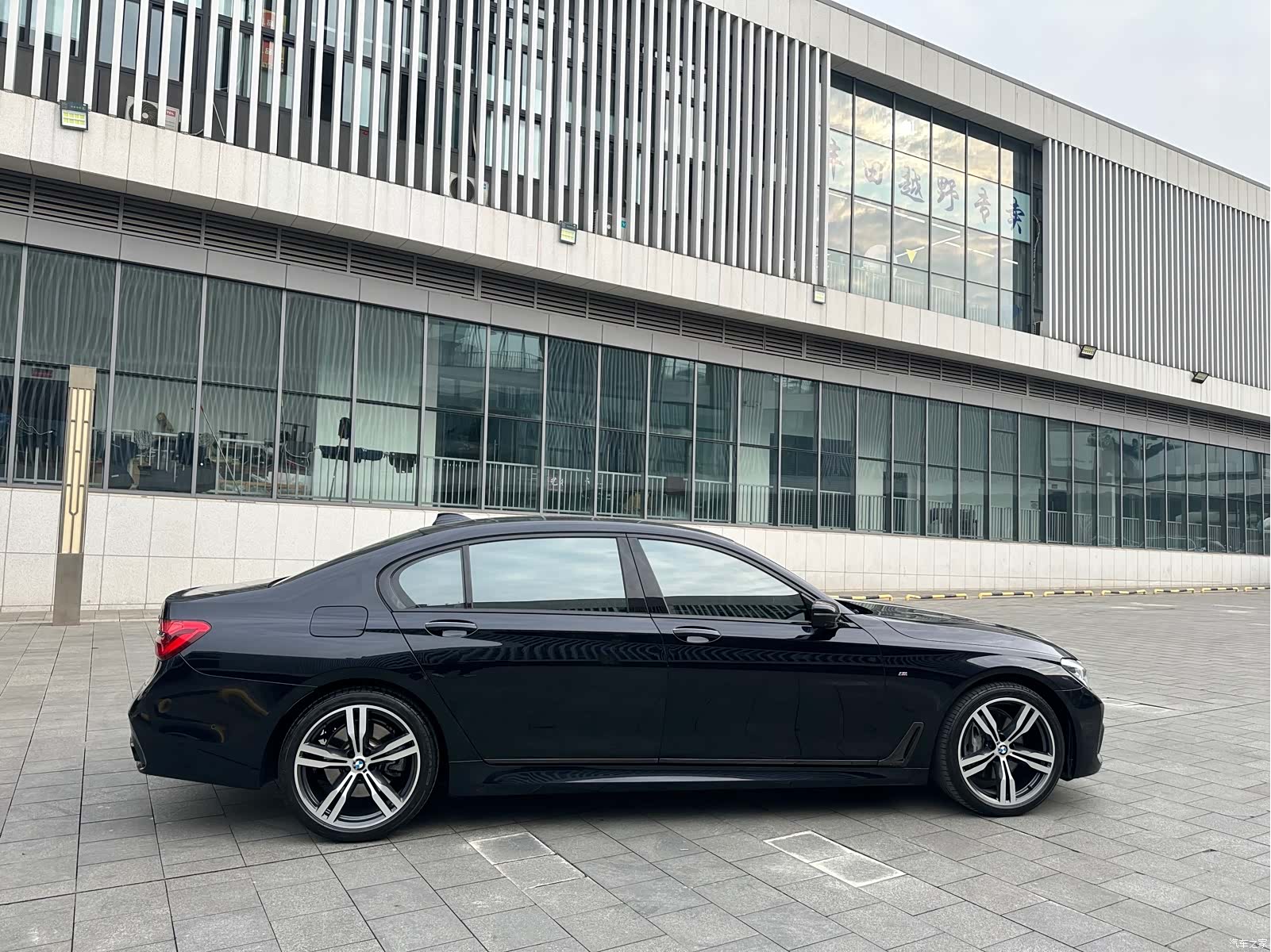 BMW 7 Series, 2019 7