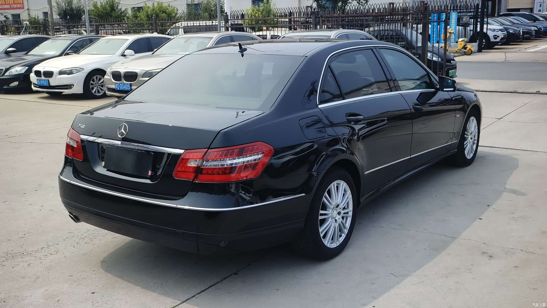 Mercedes-Benz E-Class, 2012 7