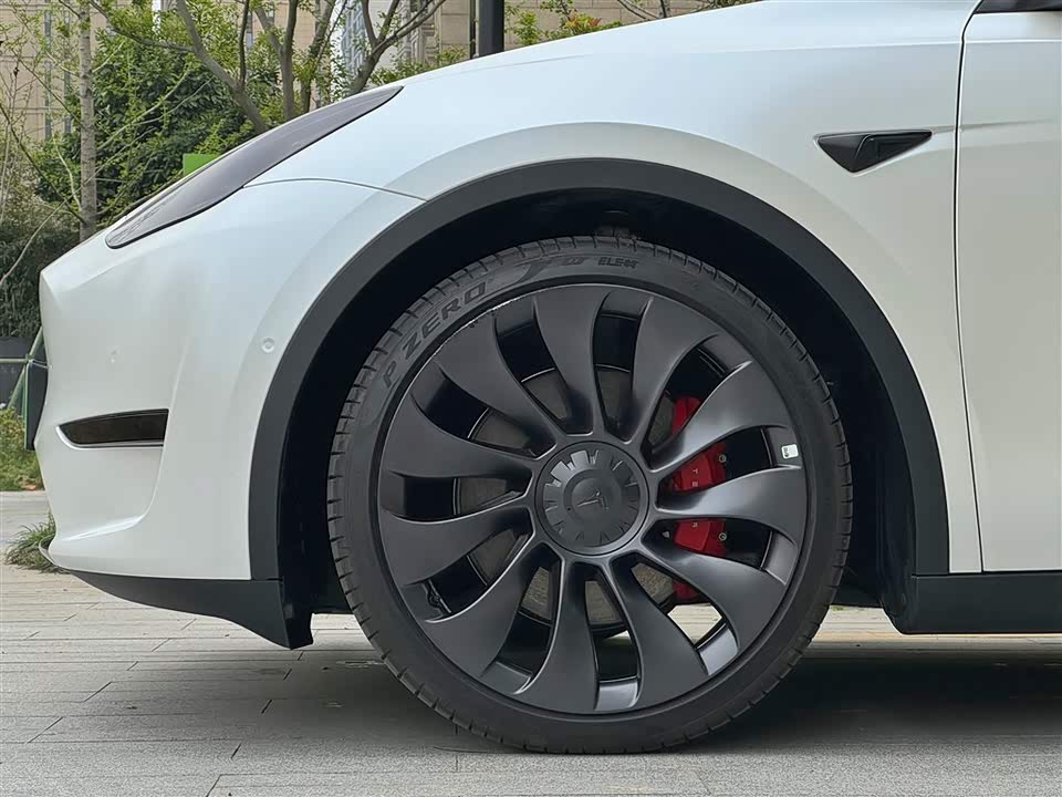 Tesla Model Y Tesla Model Y