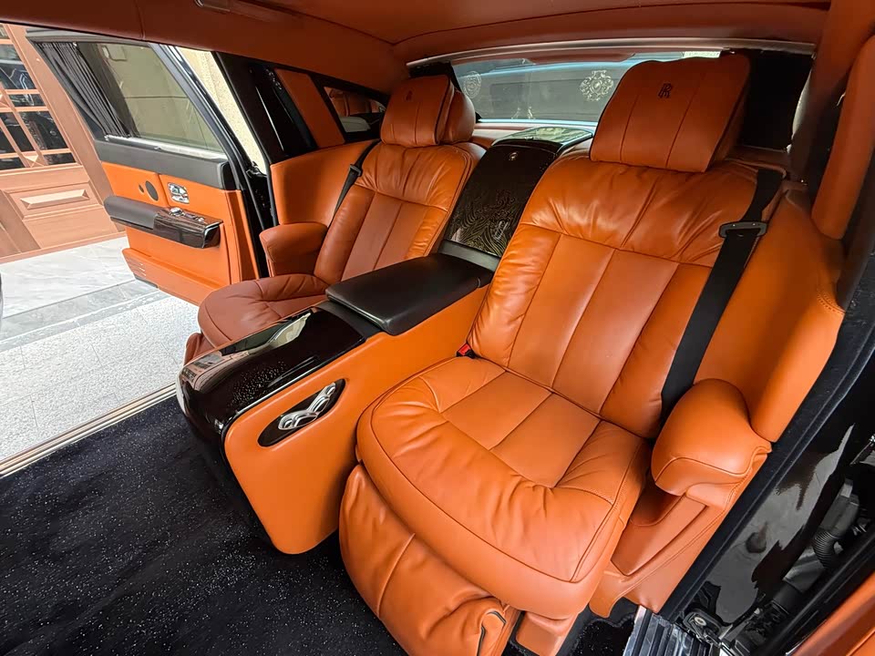 Rolls-Royce Phantom