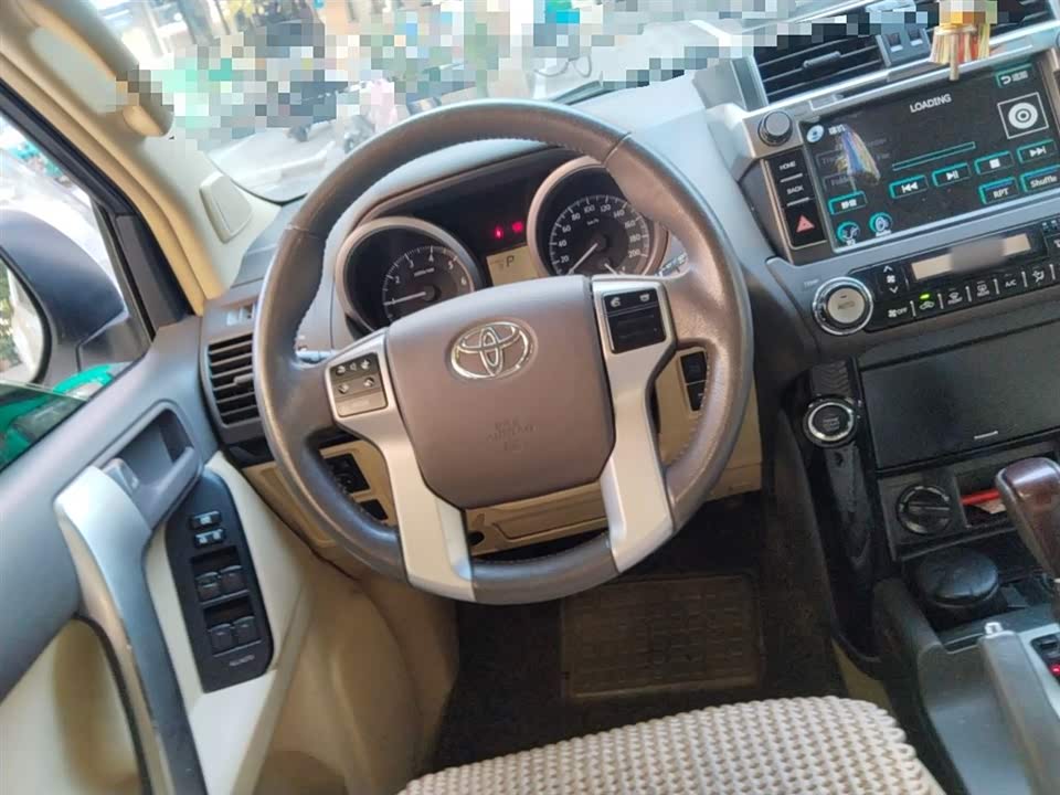 Toyota Prado