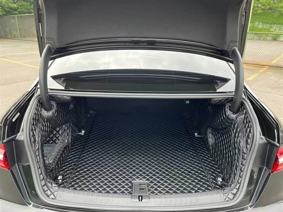 Audi A6L Audi A6L