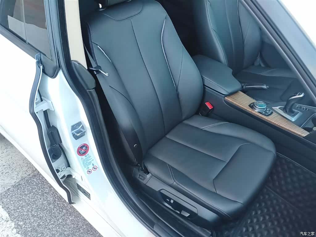 BMW 3 Series, 2015 25