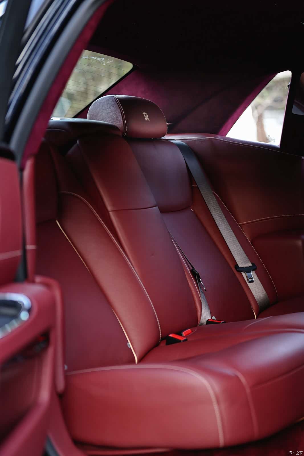 Rolls-Royce Ghost, 2019 6