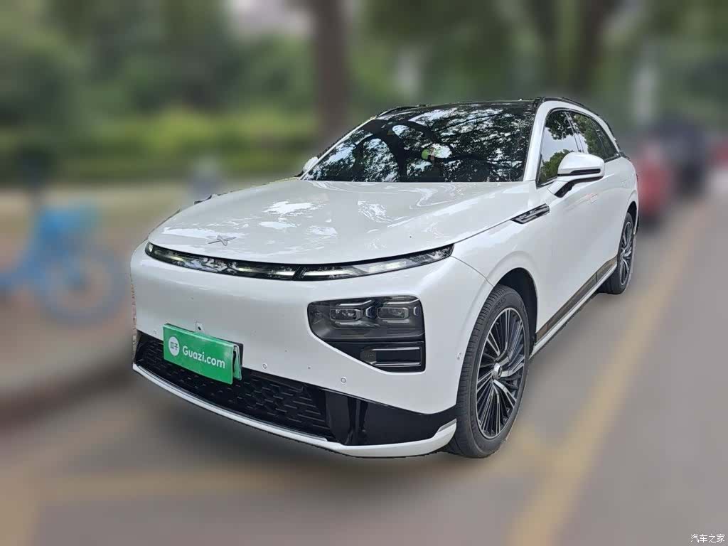 Xpeng G9, 2022 1