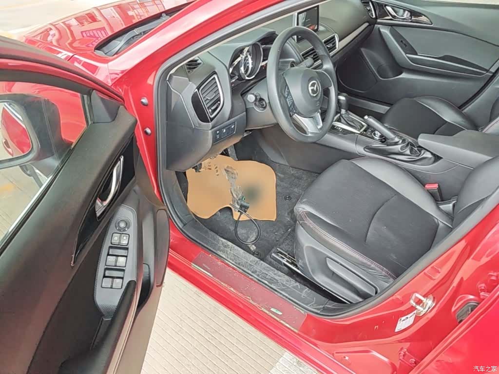 Mazda Mazda3, 2016 16
